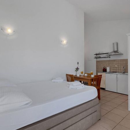 Apartments Marin Brela Room photo