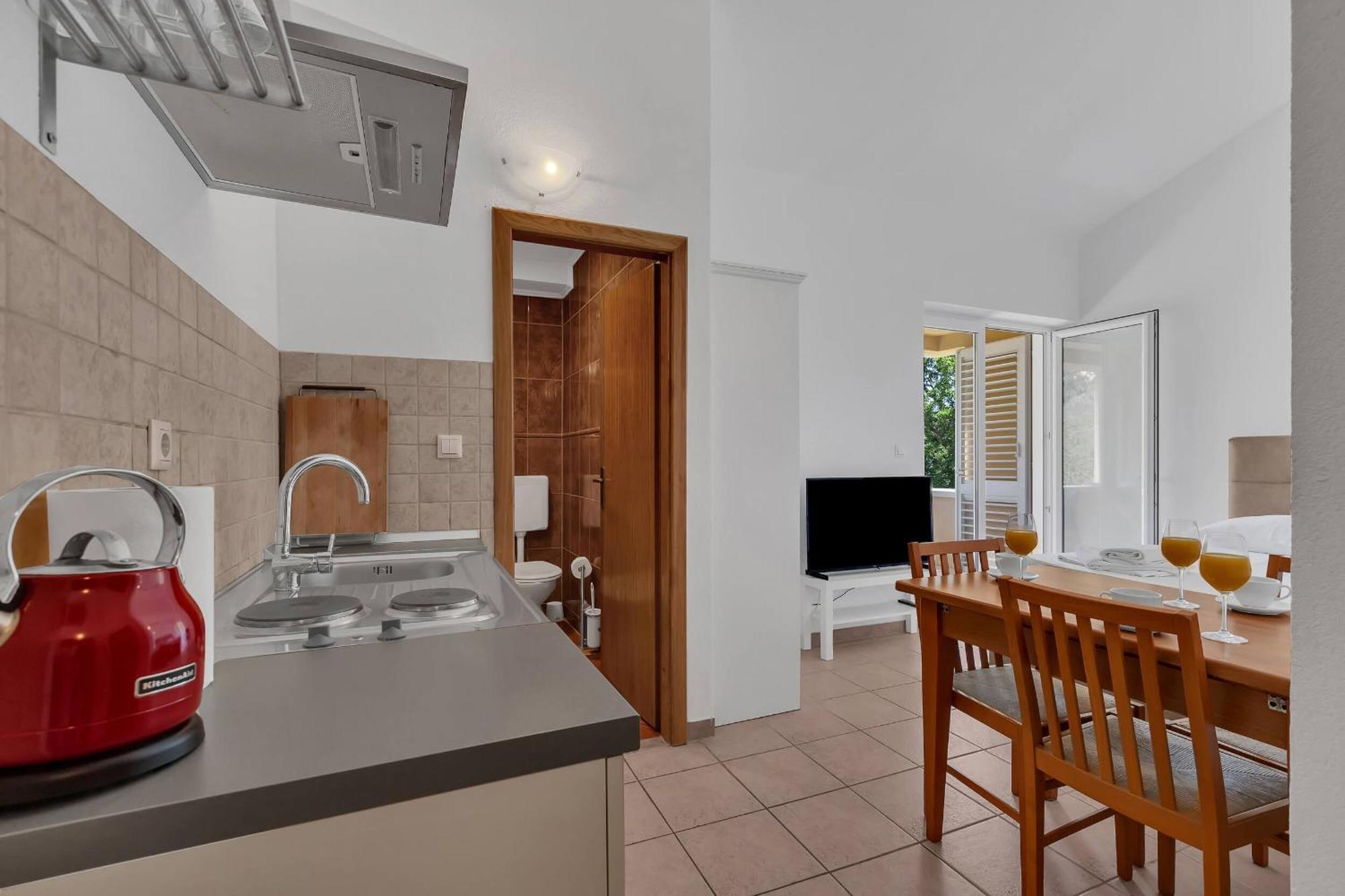 Apartments Marin Brela Room photo